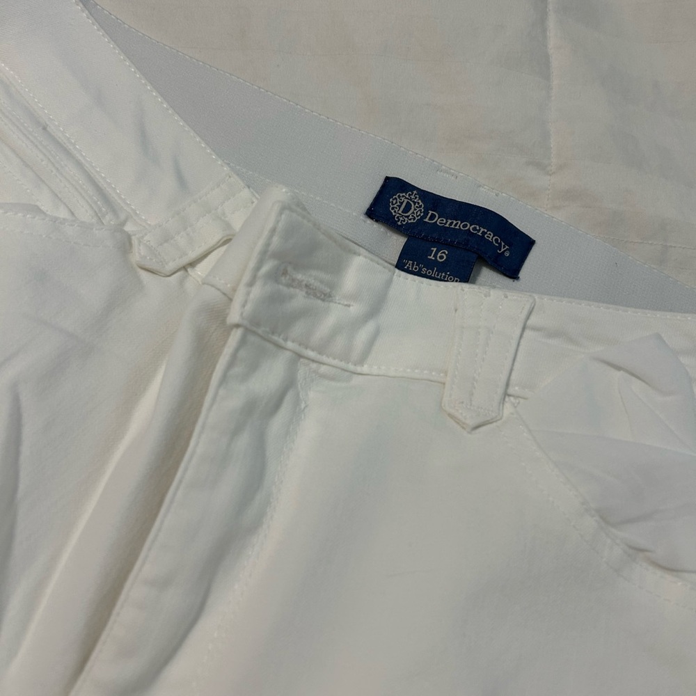 Democracy White Pants